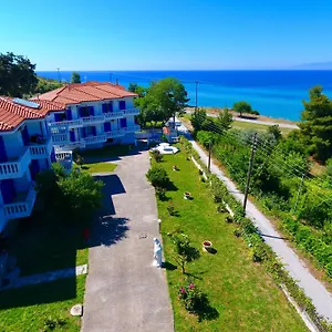 https://hotel-paraktio.hotelschalkidiki.net