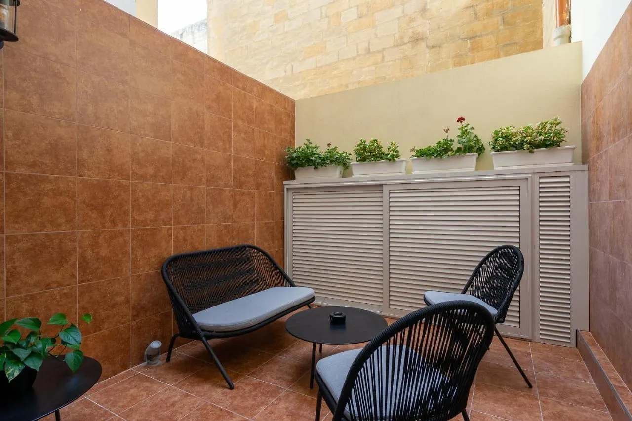 Lady Todd Hotel Sliema Malta